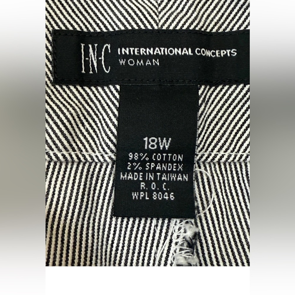 Womens Cropped Pants Inc International Concepts Pin Striped 18W - Picture 4 of 5